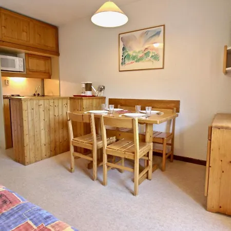 아파트 Studio Chamrousse, 1 Piece, 4 Personnes - Fr-1-340-96